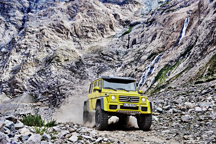  Mercedes-Benz G500 4x4&sup2; Concept 2015 года  (фото 16 из 36)